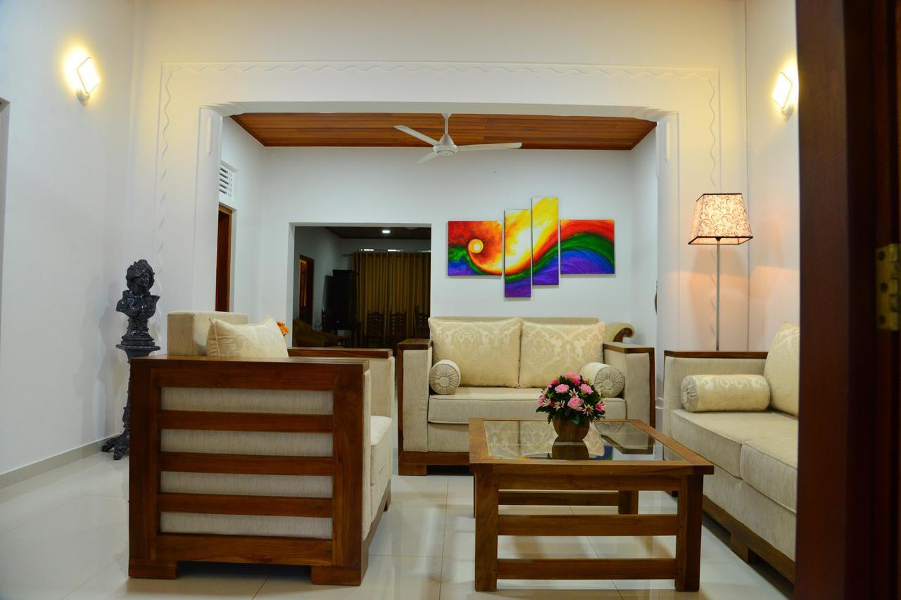 Bed and Breakfast Sunshine Greens Hikkaduwa Exteriér fotografie