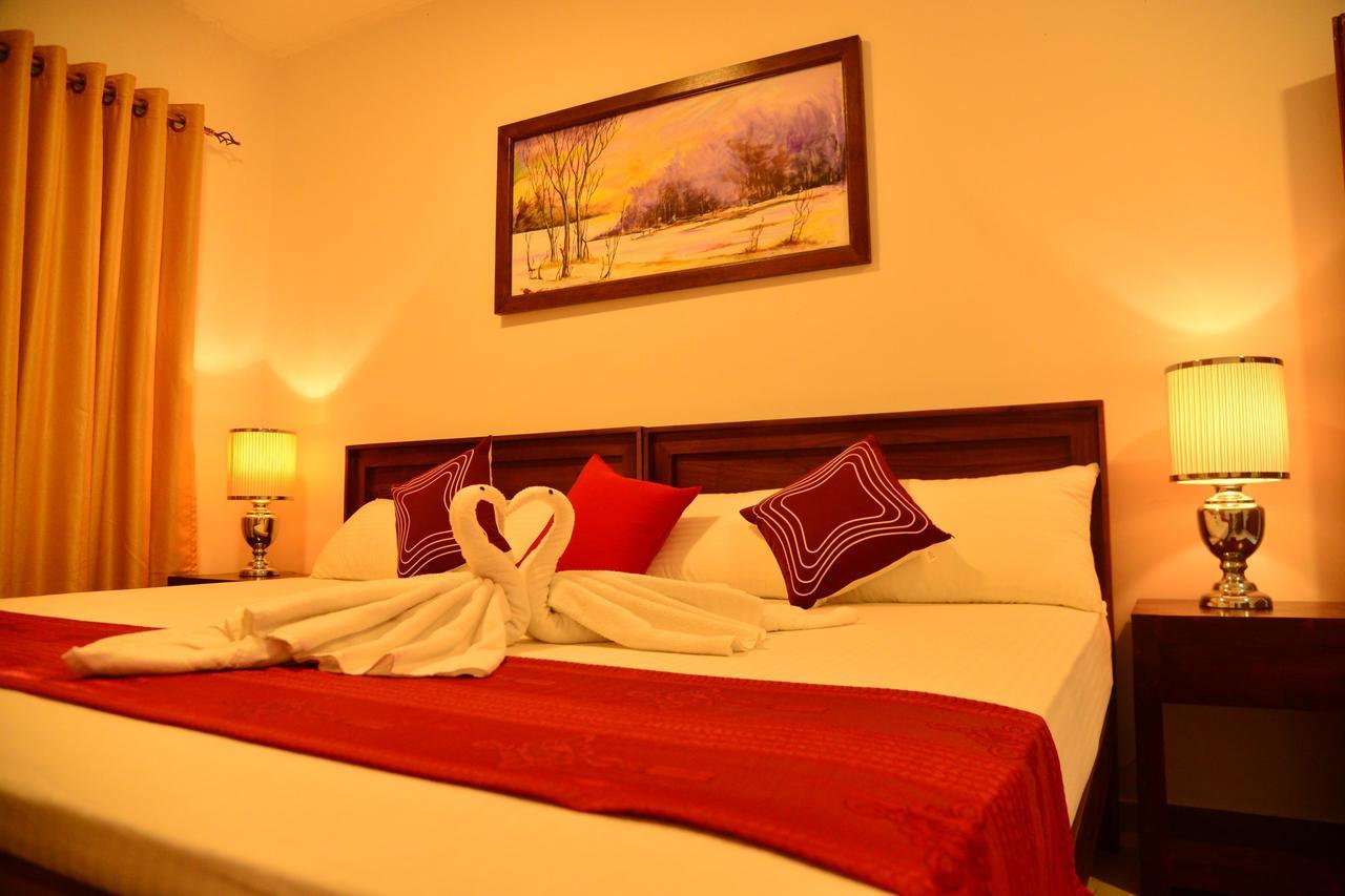 Bed and Breakfast Sunshine Greens Hikkaduwa Exteriér fotografie
